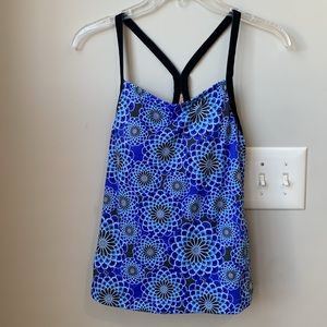 LL Bean  Blue Floral Swim Top Size 8